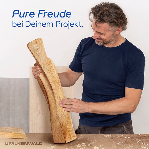 Geländer mit Holzhandlauf und Metallstreben