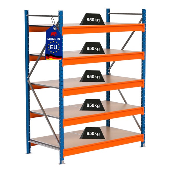 Lagerregal mit fünf Ebenen und einer Traglast von 850 Kilogramm pro Ebene sowie einem Made in EU Siegel