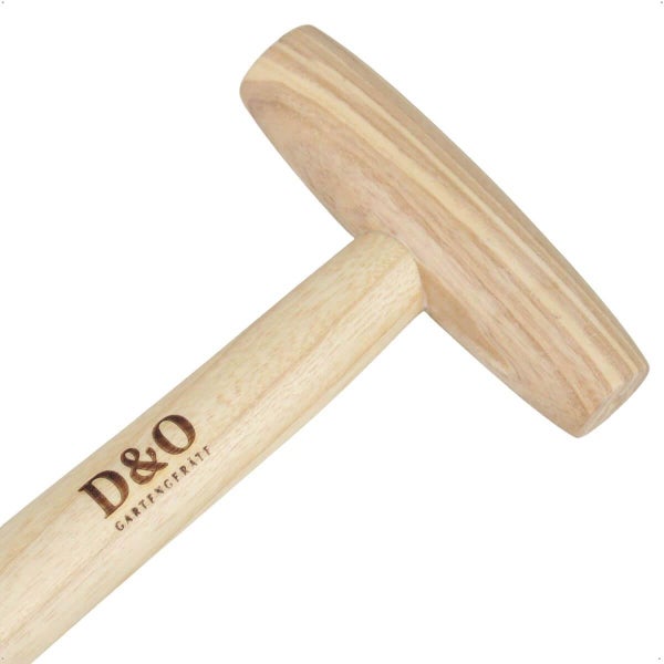 T-Griff für Gartengeräte aus Holz mit D und O Gartengeräte Logo.