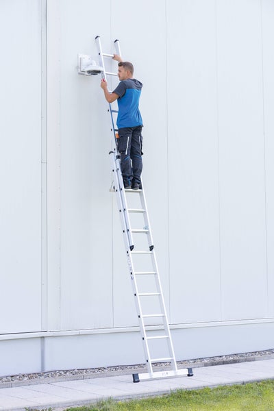 PROREGAL Sprossen-Schiebeleiter 2-Teilig mit Standard-Traverse 2 x 10 Sprossen