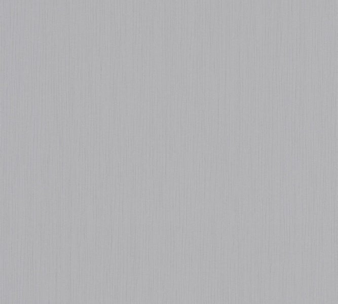 Helle Tapete mit feiner Struktur