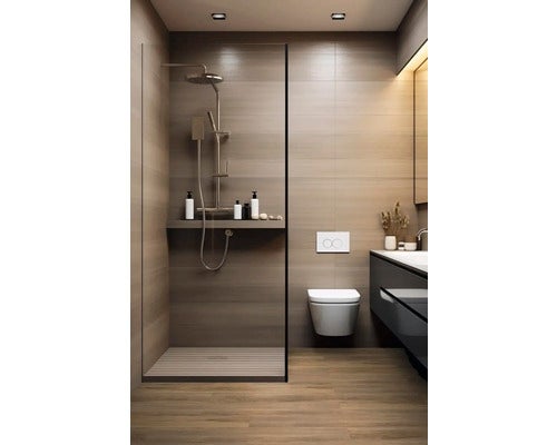 Modernes Badezimmer mit ebenerdiger Dusche, Hänge-WC und Waschtisch