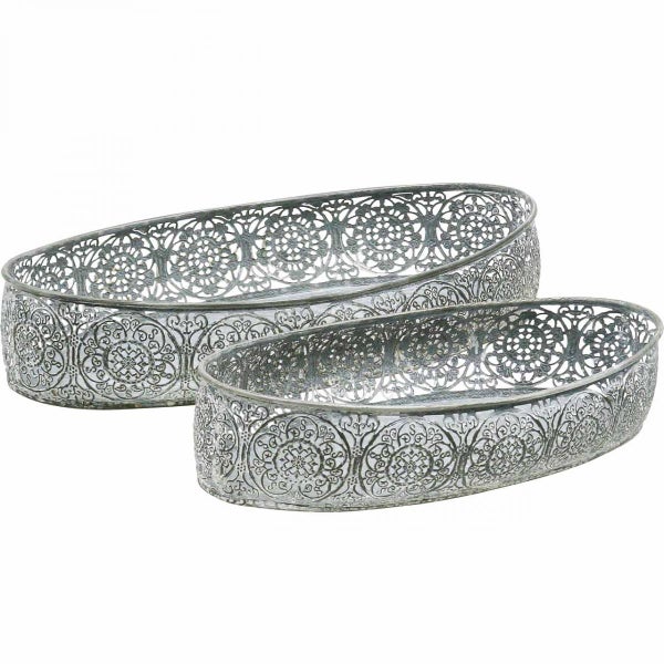 Zwei dekorative Metallschalen mit Lochmuster
