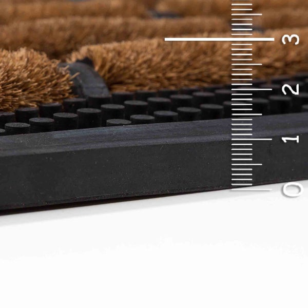 Kokosmatte mit Gummirücken und Messskala bis drei Zentimeter