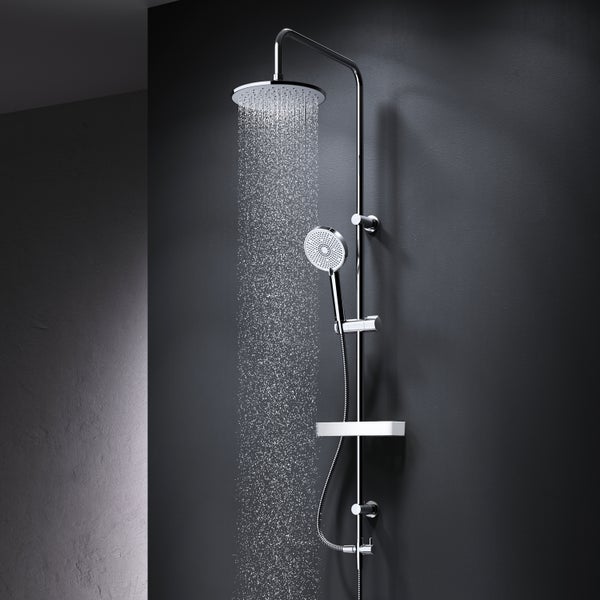 Duschsystem mit Kopfbrause und Handbrause sowie integrierter Ablage an einer Wand montiert