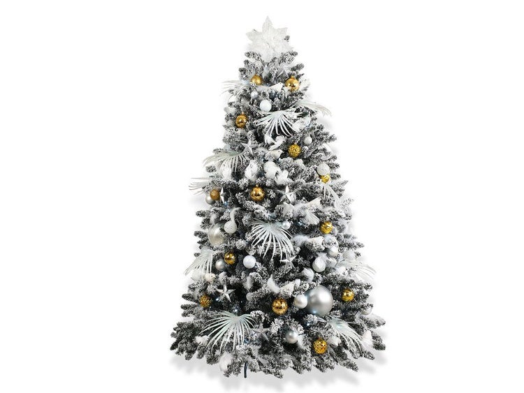 Künstlicher Weihnachtsbaum mit künstlichem Schnee und festlicher Dekoration in Form von Kugeln und Sternen.