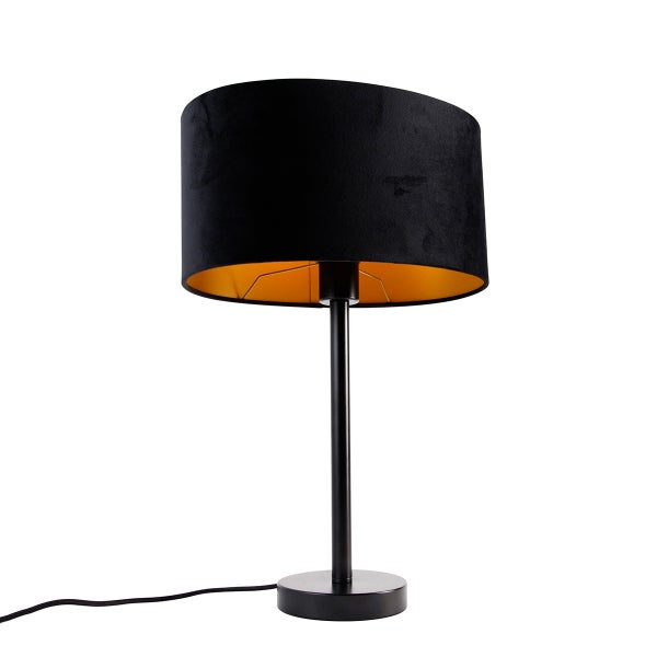 Tischleuchte mit Lampenschirm aus Stoff und Metallsockel