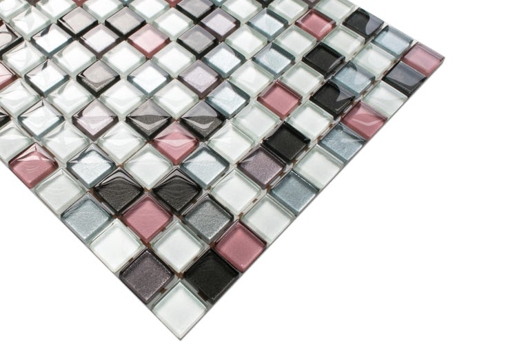 Mosaikfliese aus Glas mit quadratischen Steinen