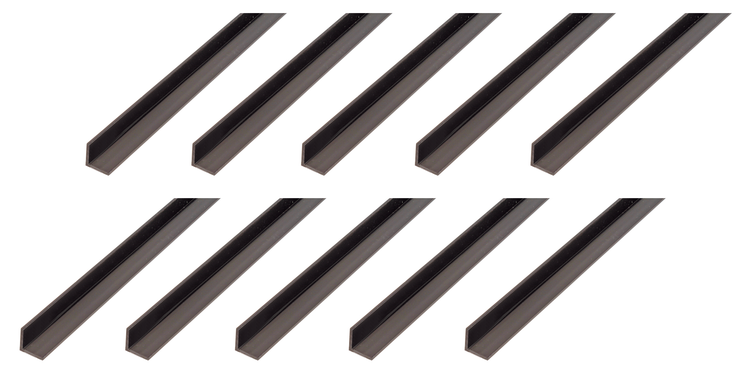 Set von zehn identischen Winkelprofilen aus Metall für vielseitige Anwendungen im Heimwerkerbereich.