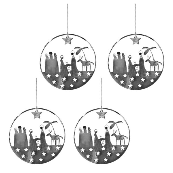 Vier Christbaumkugeln mit Krippenszene