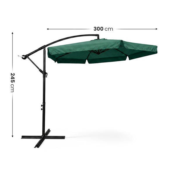 Ampelschirm im Garten, links bei Regen und rechts bei Sonnenschein dargestellt. Mit Symbolen für regenbeständig und UV-beständig.