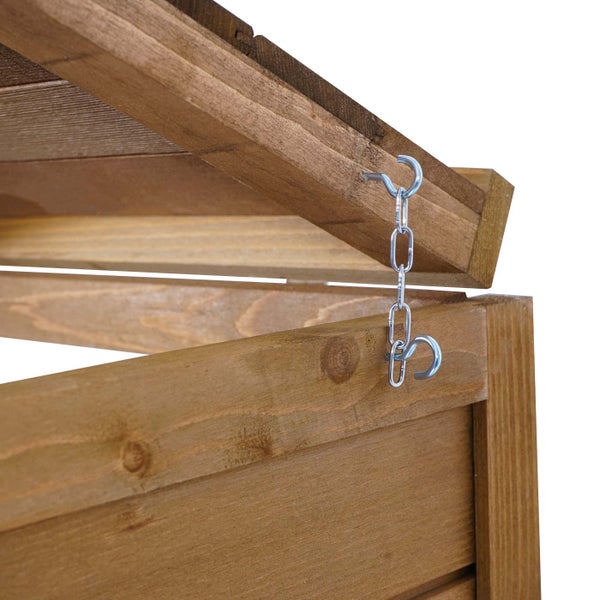 Detailansicht einer Holzgartenbox mit Kette
