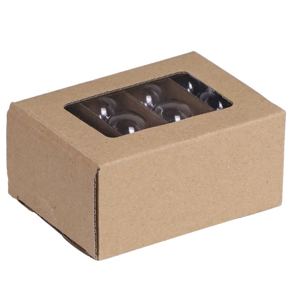 Karton mit mehreren Christbaumkugeln