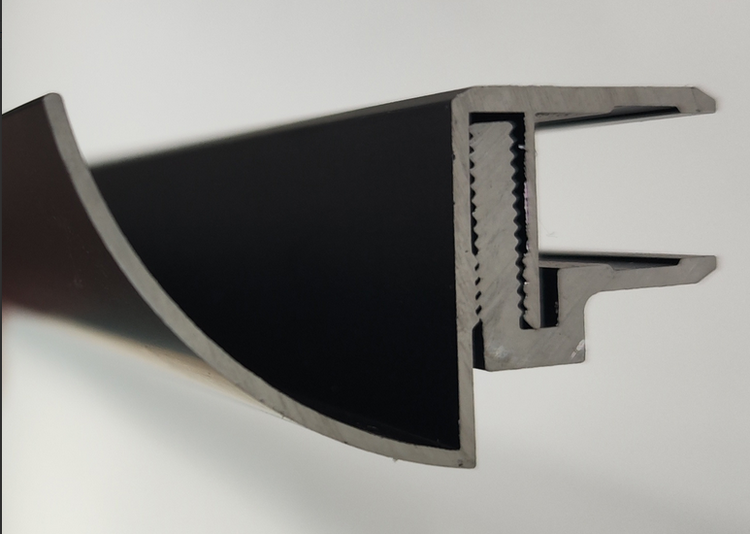 Aluminiumprofil zur Wandgestaltung