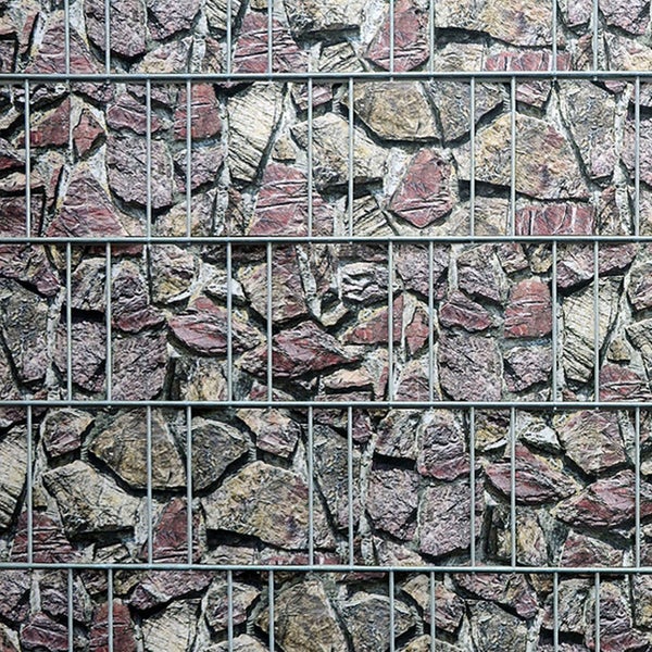 Gabionenwand mit Steinfüllung