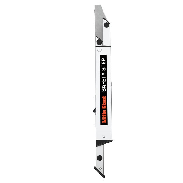 Zusammengeklappte Little Giant Safety Step Trittleiter aus Aluminium