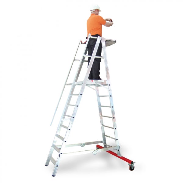 Aluminium Rollgerüst mit Person auf der Plattform