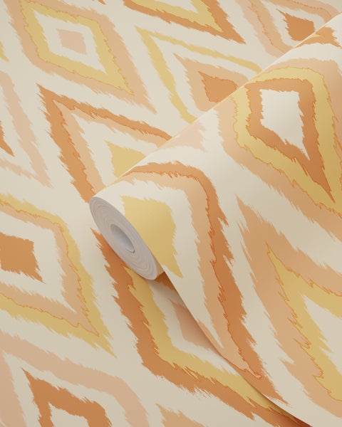 Tapetenrolle mit grafischem Muster