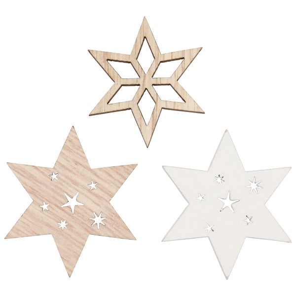 Drei hölzerne Sterne zur Dekoration