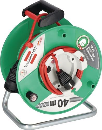 Kabeltrommel mit rotem Kabel und Metallrahmen