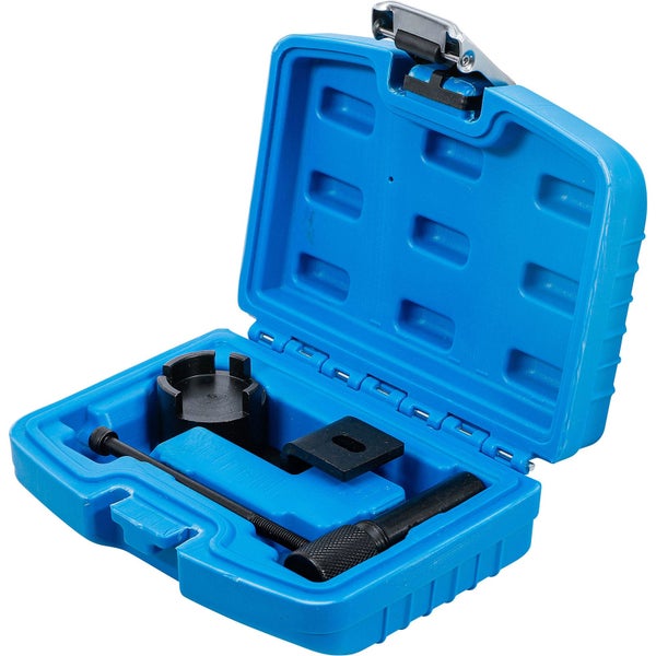Werkzeugsatz in geöffnetem, blauem Kunststoffkoffer