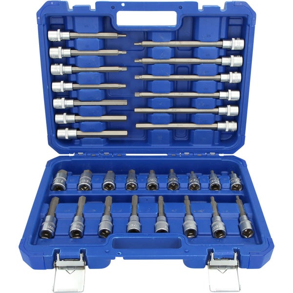 Steckschlüsselsatz mit Innensechskant in einem blauen Koffer