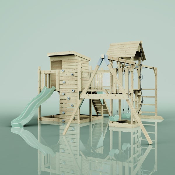 Holzspielplatz mit Rutsche, Schaukeln und Kletterwand