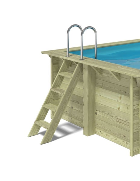 Holzpool mit Leiter und Metalleinstiegshilfe