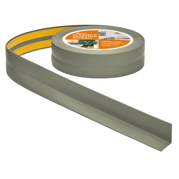 Quest Profile selbstklebende, flexible Sockelleiste in L-Form als Rolle für Bodenbeläge
