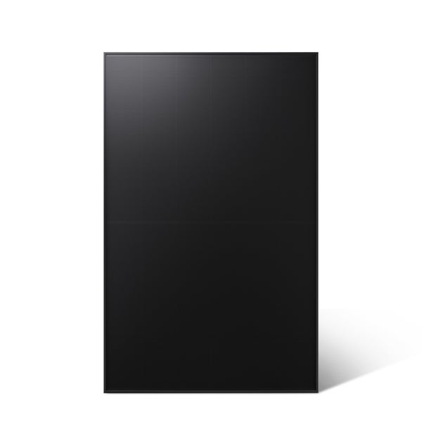 Solarmodul in Full-Black-Optik für Photovoltaikanlagen.