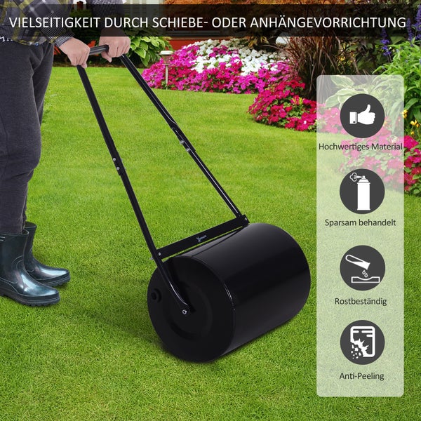 Schwarze Rasenwalze aus Metall mit Schiebe- und Anhängevorrichtung auf Rasen. Symbole für hochwertiges Material, Rostschutz und Beständigkeit.