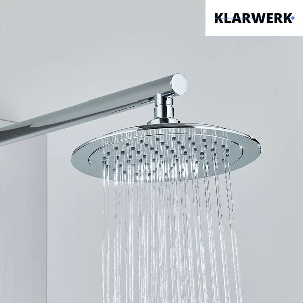 Runde Kopfbrause mit Wasserstrahl und Klarwerk Logo