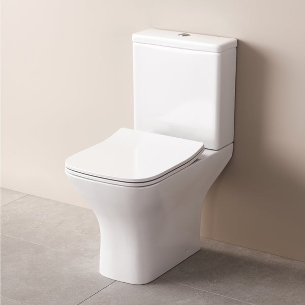 Stand WC mit Spülkasten und WC Sitz aus Keramik für das Badezimmer