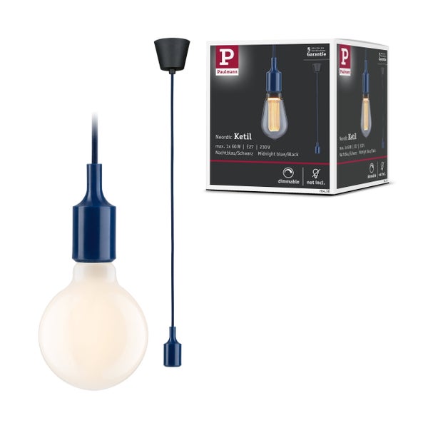 Doppelflügeltor aus Aluminium mit horizontalen Lamellen und Dekorelementen