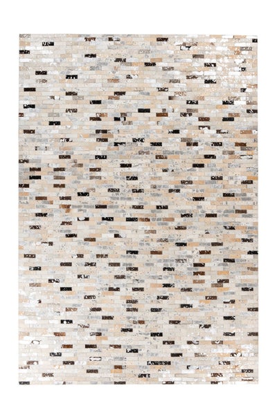Patchwork-Teppich aus Lederstücken im Backsteinmuster in Beige, Braun und Silber.