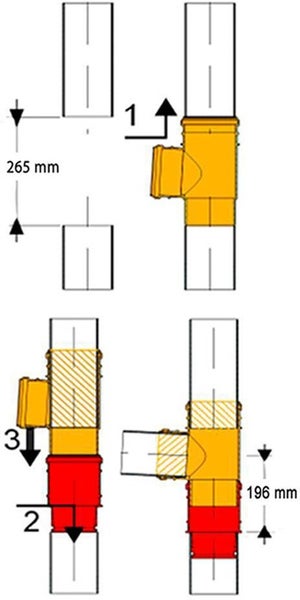 Weinregal aus Holz mit Weinflaschen