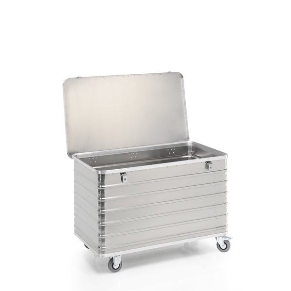 Transportkiste aus Aluminium mit Rollen, Deckel geöffnet, gerippte Wände.