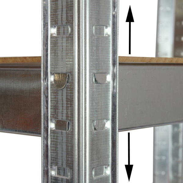 Detailansicht eines verzinkten Steckregals mit verstellbarem Fachboden und Pfeilen zur Verdeutlichung der Höhenverstellbarkeit.