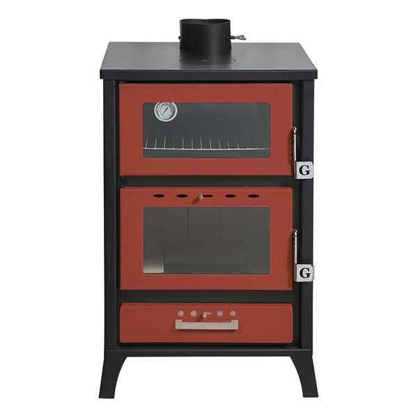 Schwarzer Kaminofen mit roten Türen, integriertem Backfach, Sichtscheibe und Thermometer. Gefertigt aus Stahl.
