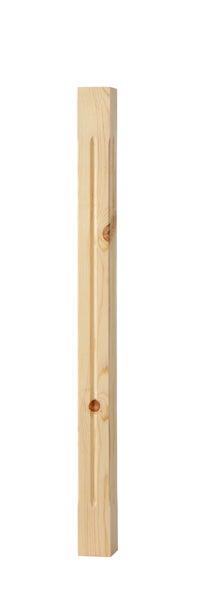Eckiger Geländerstab aus hellem Holz mit eingefräster Längsnut und sichtbaren Astlöchern.