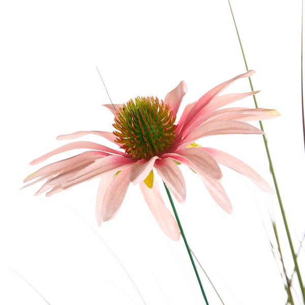 Künstliche Echinacea mit rosa Blütenblättern und grünem Zentrum auf einem Stiel.