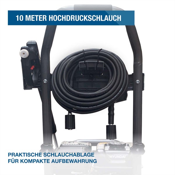 10 Meter Hochdruckschlauch auf einer praktischen Schlauchablage am Hochdruckreiniger für kompakte Aufbewahrung. Hyundai Logo.
