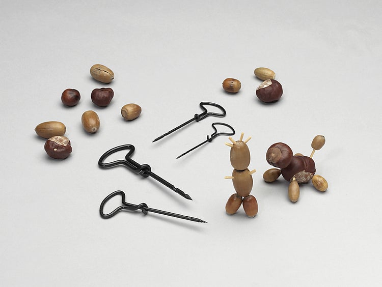 Kastanienbohrer Set mit Metallbohrern zum Basteln von Kastanienfiguren inklusive Eicheln und Kastanien als Bastelmaterial