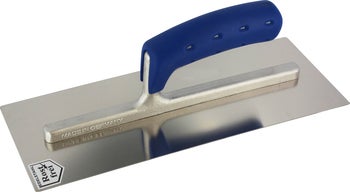 Glättkelle aus Edelstahl mit ergonomischem Kunststoffgriff für präzises Arbeiten.
