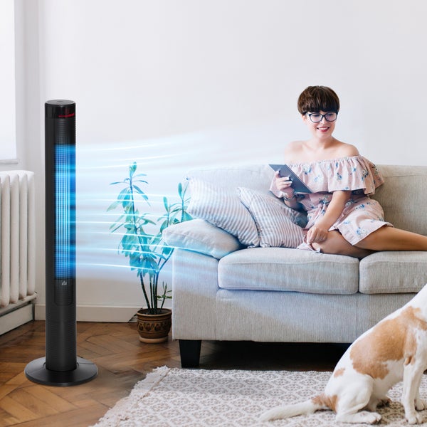 HOMCOM 3 leise Geschwindigkeitsstufen Turmventilator mit Fernbedienung, Säulenventilator mit Timer-Funktion, 45 W Standventilator, Vier Modi, 70° Oszillation, ABS, Schwarz, Ø31,5 x H117 cm