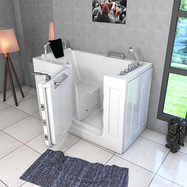 Technische Zeichnung einer Dusche mit Maßangaben zu Einbau und Installation.