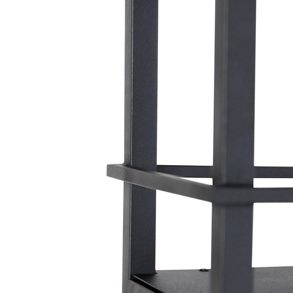 Detailaufnahme eines Metallgestells