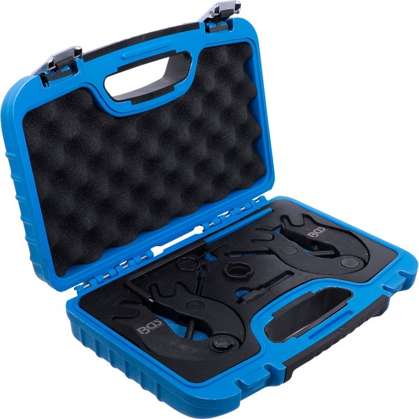 Werkzeugsatz im blauen Kunststoffkoffer, geöffnet.