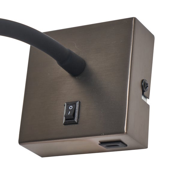 Wandleuchte mit Schalter und flexiblem Leuchtenarm aus Metall zur Wandmontage