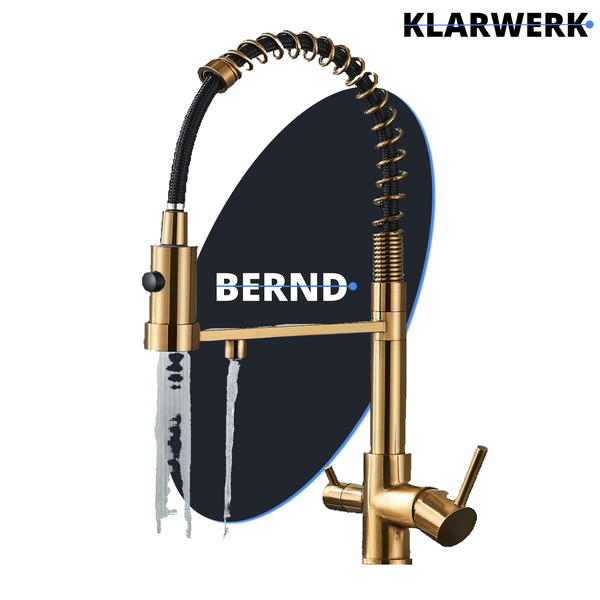 Küchenarmatur mit hohem flexiblem Federauslauf, herausziehbarer Brause und zwei Bedienhebeln. Klarwerk Logo. Bernd Logo.